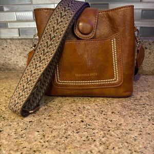 Cross body purse
